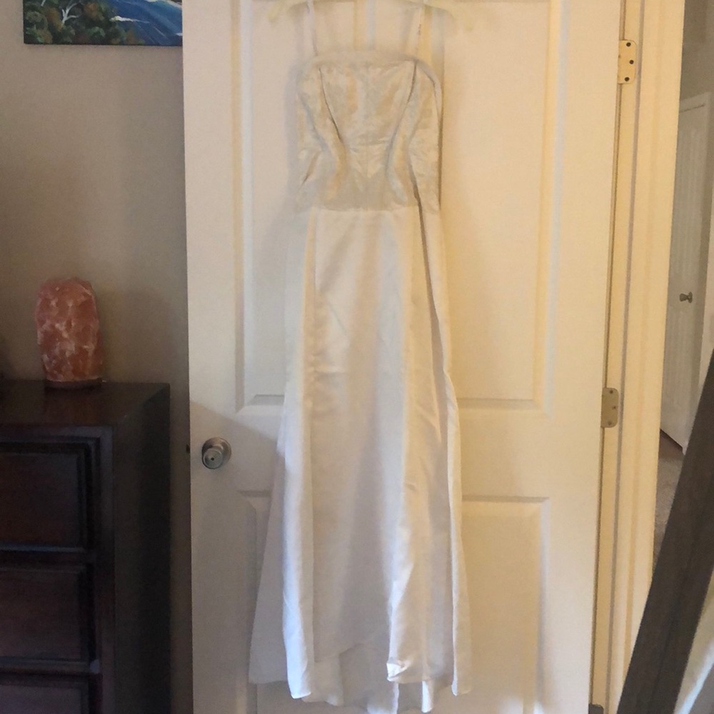 Strapless wedding dress size 8